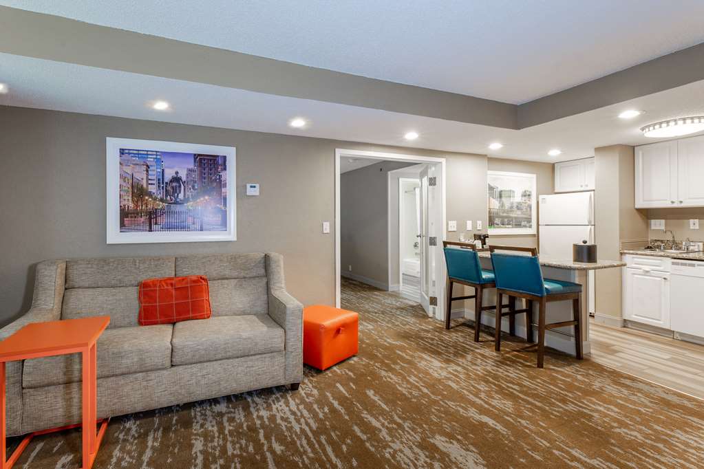Фото Hampton Inn & Suites Raleigh/Cary I-40
