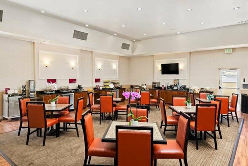 Гостиница Best Western Plus Royal Oak Hotel в Сан Луис Обиспо
