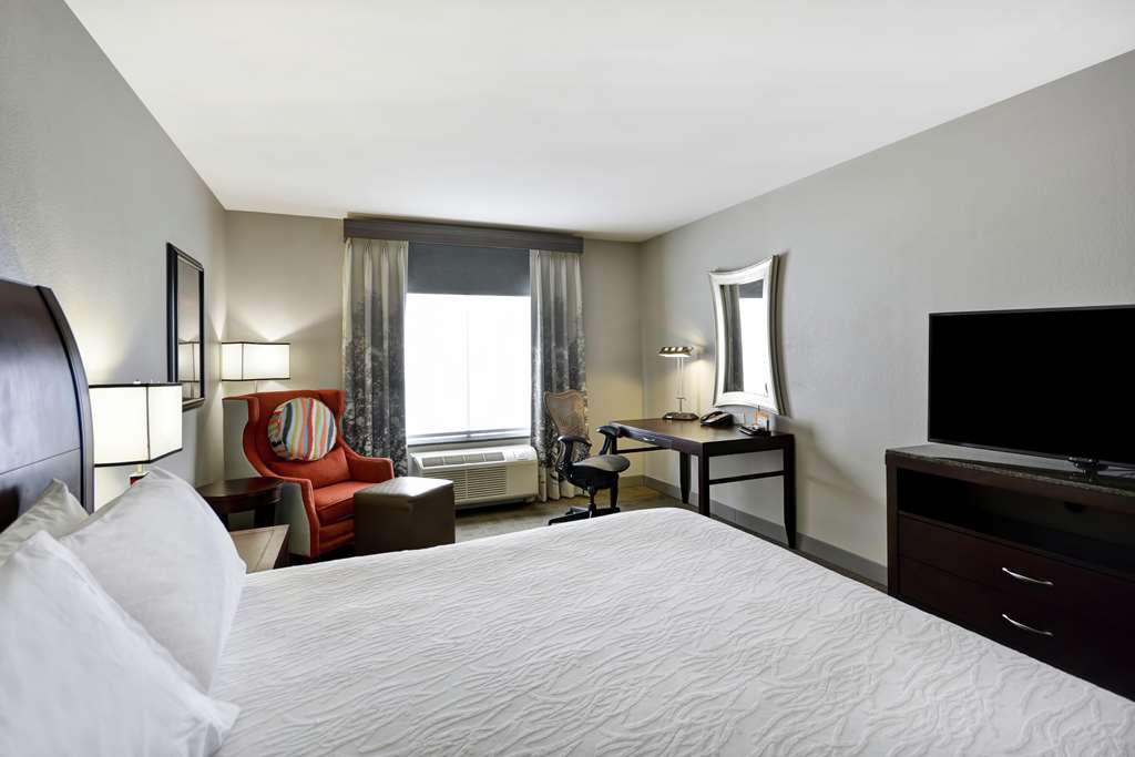 Фото Hilton Garden Inn Toledo Perrysburg