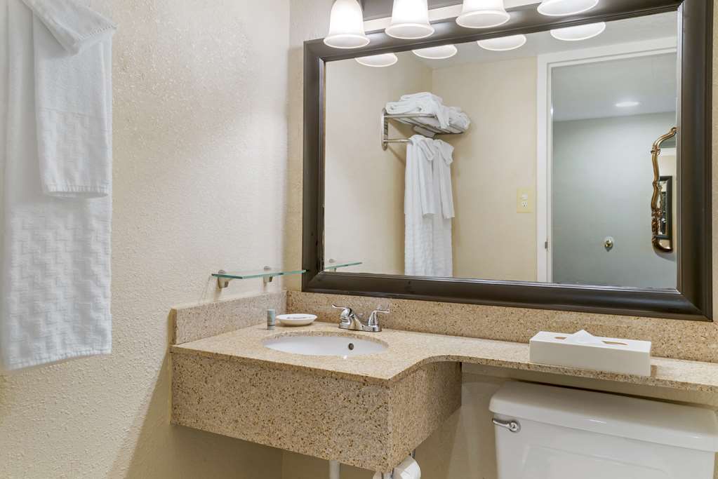 Фото Best Western Greenfield Inn