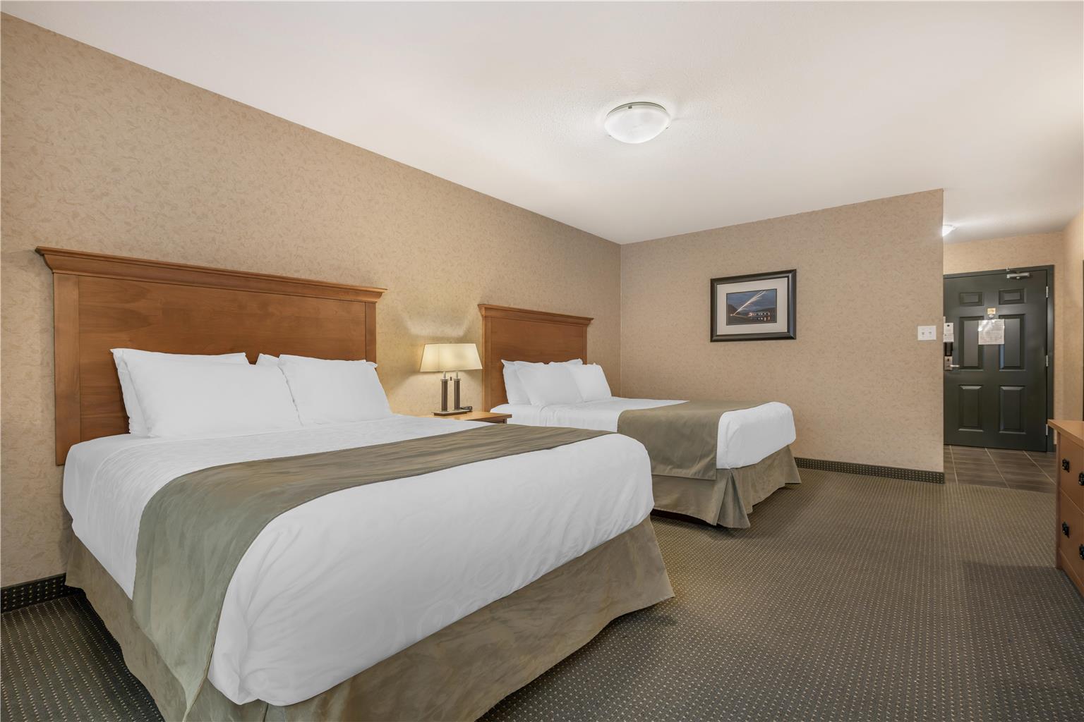 Фото Best Western Sicamous Inn