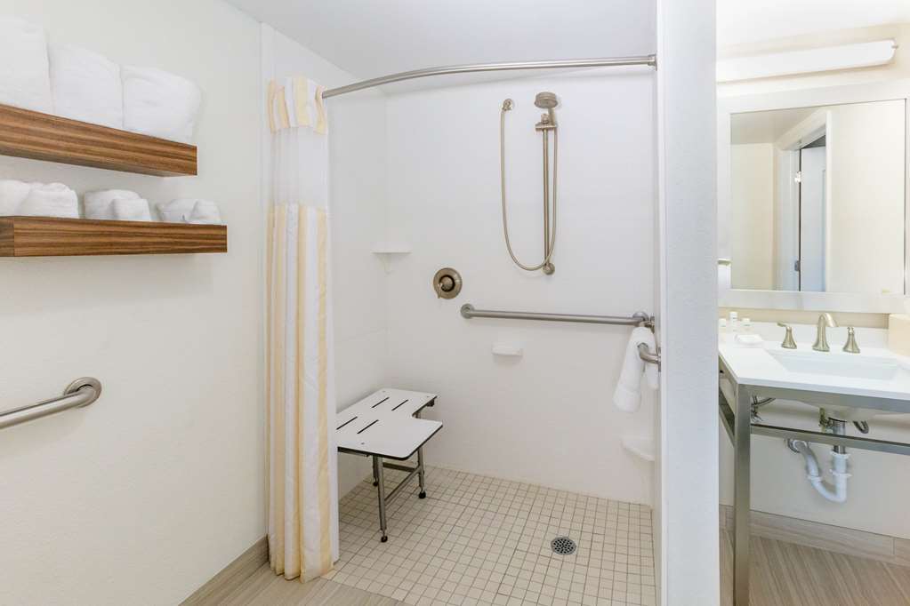 Фото Hilton Garden Inn Jacksonville Airport