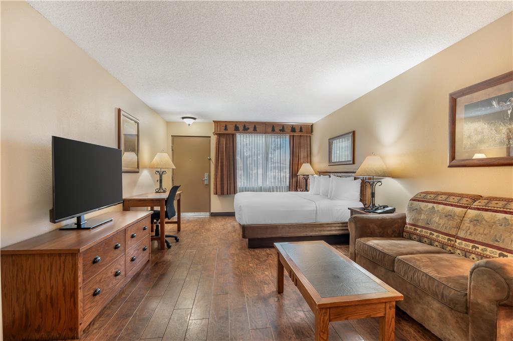 Фото Best Western Plus Kelly Inn & Suites