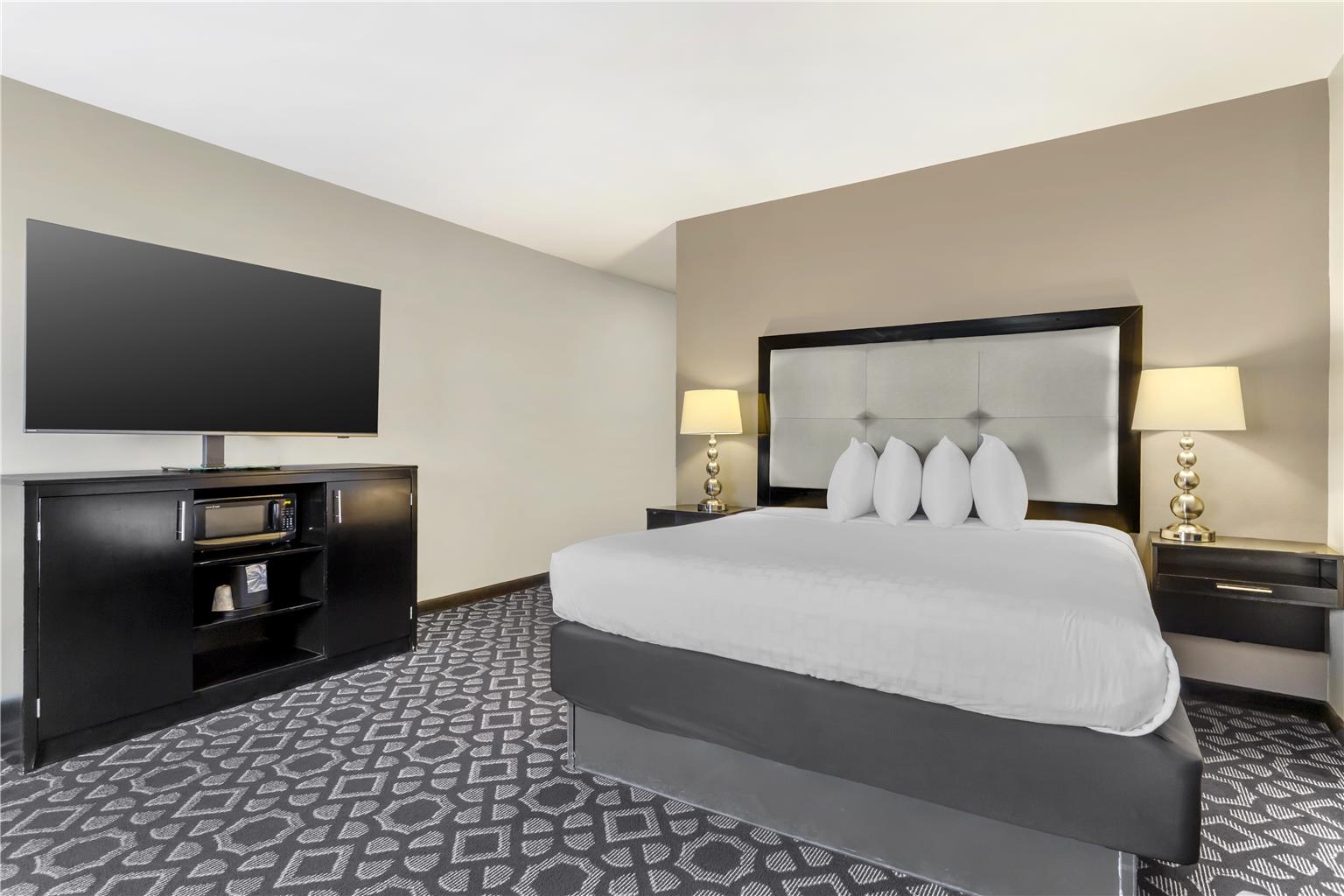 Фото Best Western Plus Laredo Inn & Suites