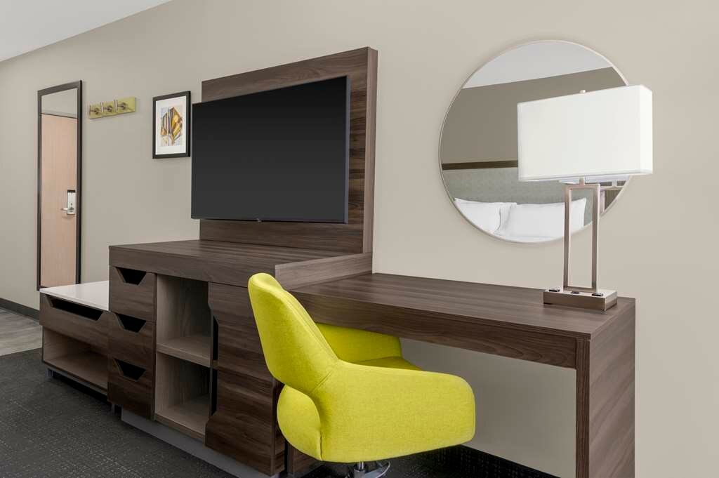 Фото Hampton Inn Olathe