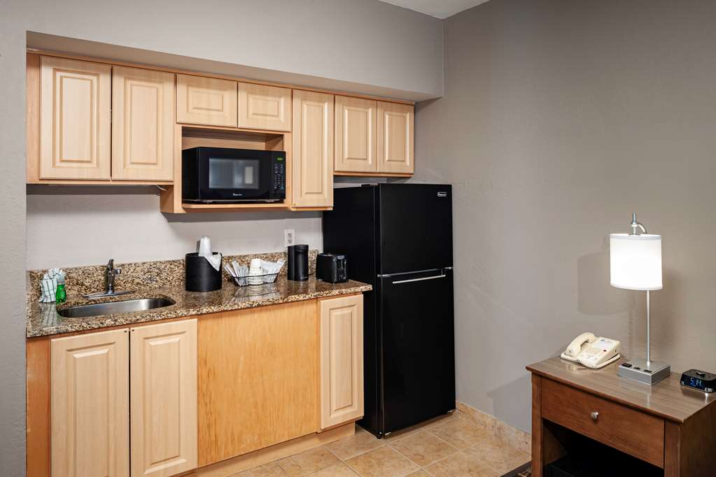 Фото Best Western New Smyrna Beach Hotel & Suites