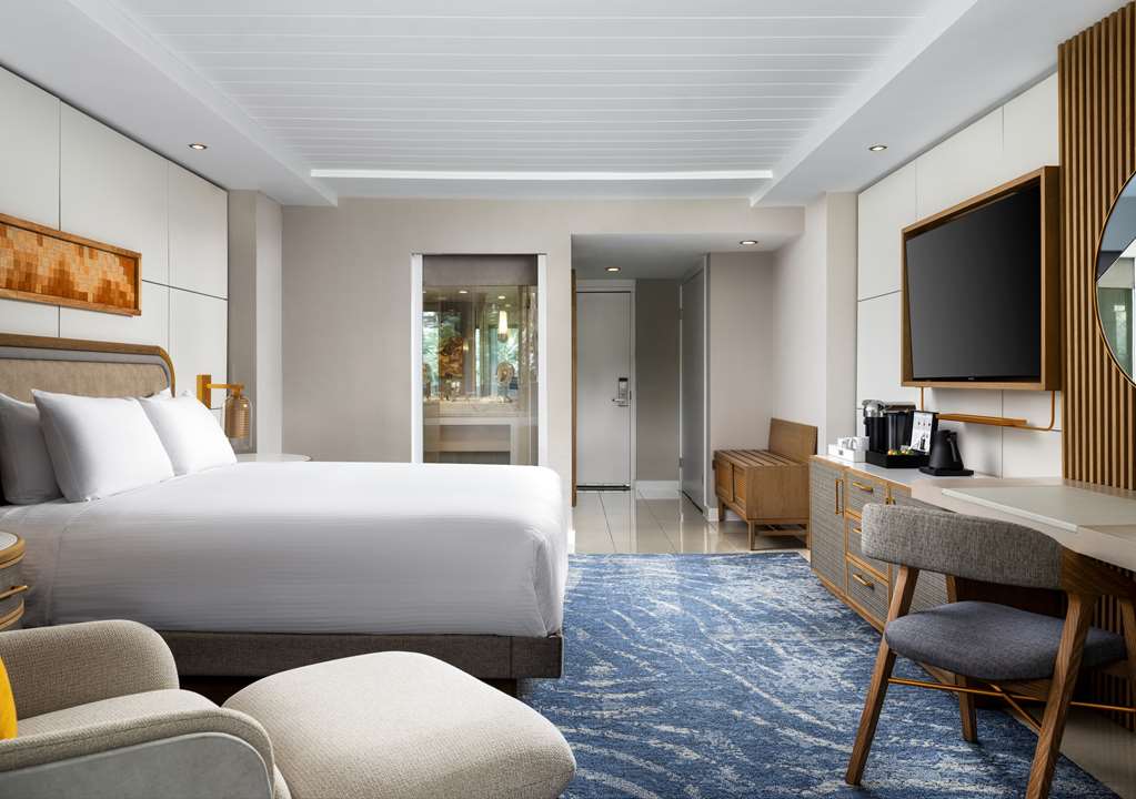 Фото Hotel La Jolla, Curio Collection by Hilton