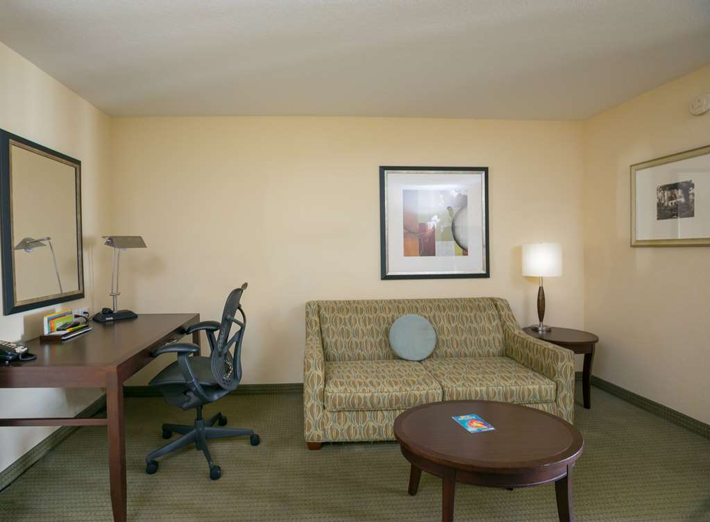 Фото Hilton Garden Inn Lakeland