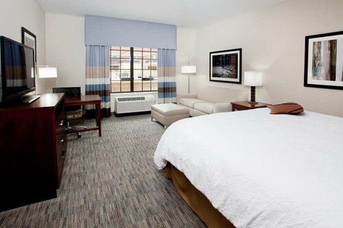 Гостиница Hampton Inn & Suites Chapel Hill-Carrboro/Downtown в Чапел-Хилл