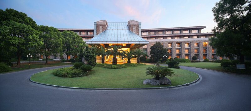 Гостиница Dongjiao State Guest Hotel в Шанхае