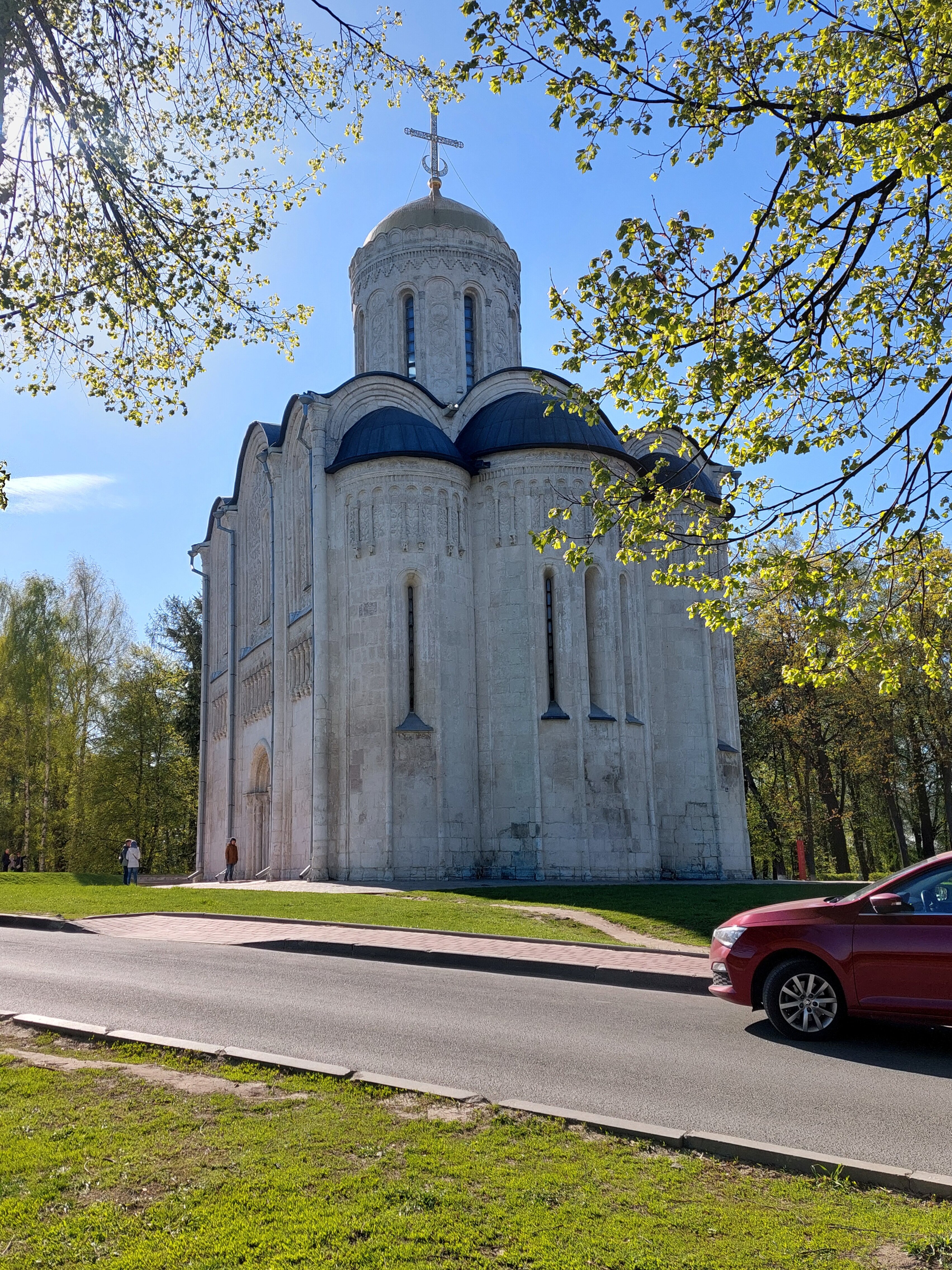 Фото A-Frame Family