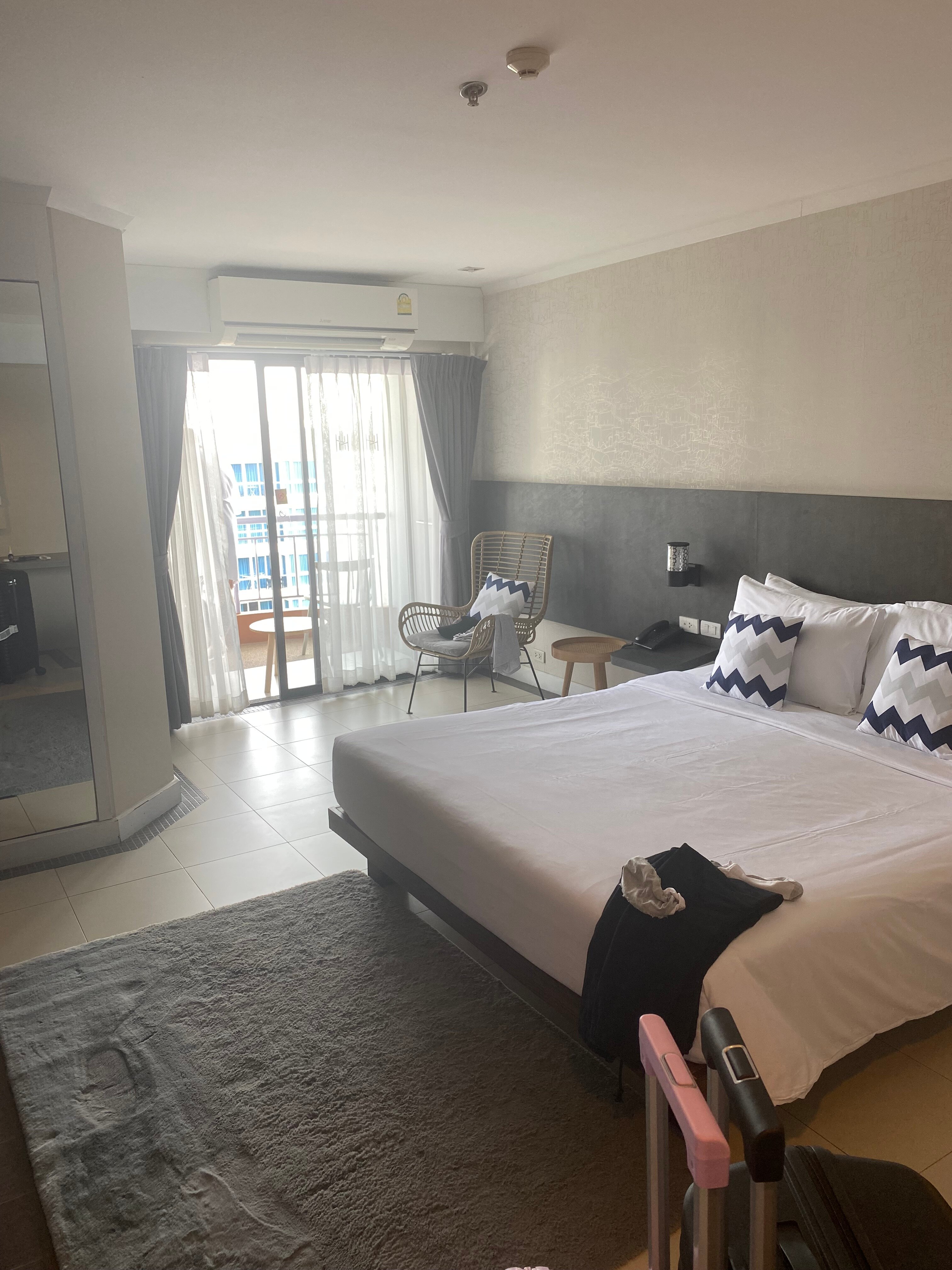 Фото Heeton Concept Hotel Pattaya by Compass Hospitality