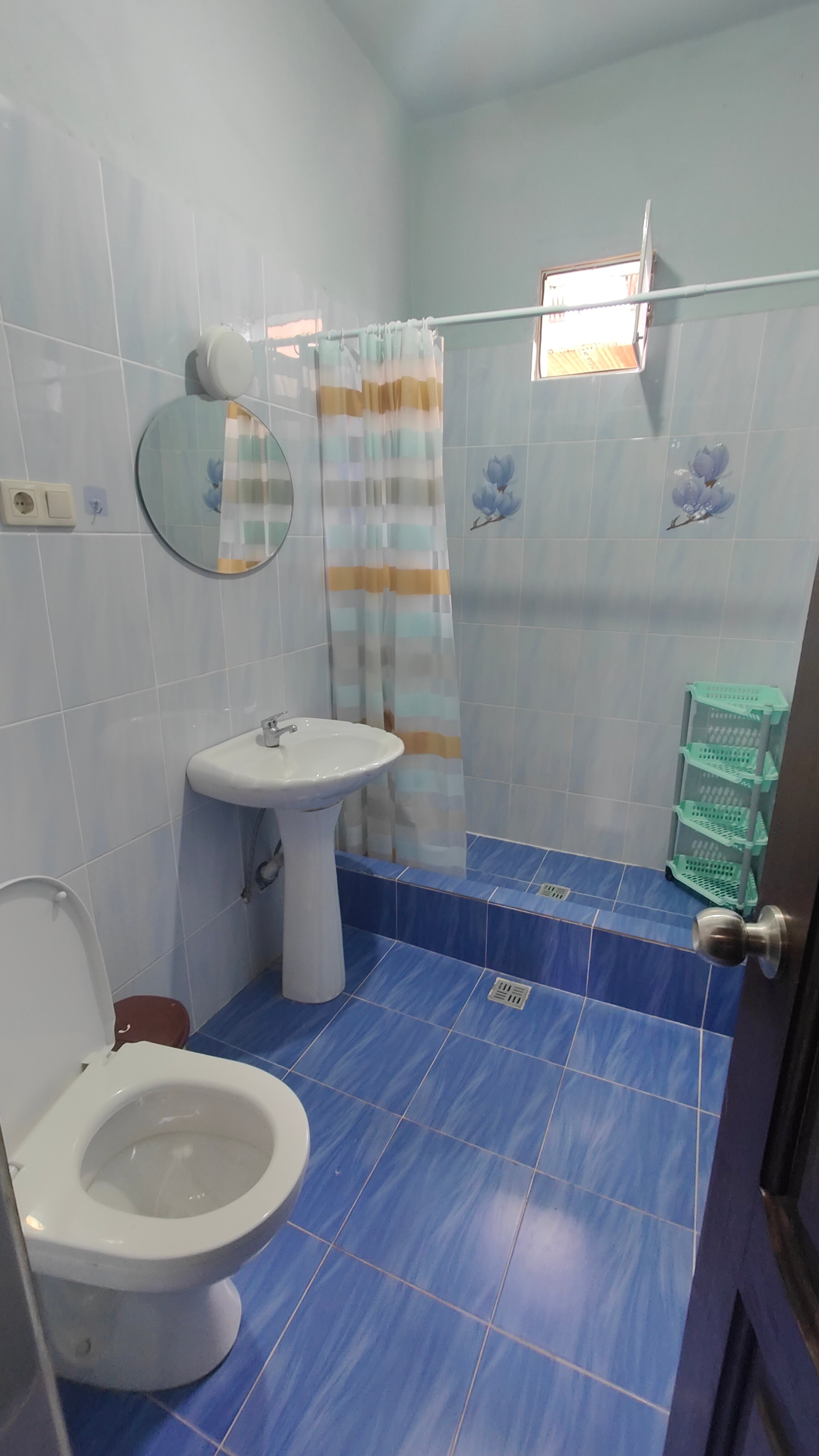 Фото Гостевой дом Людмила