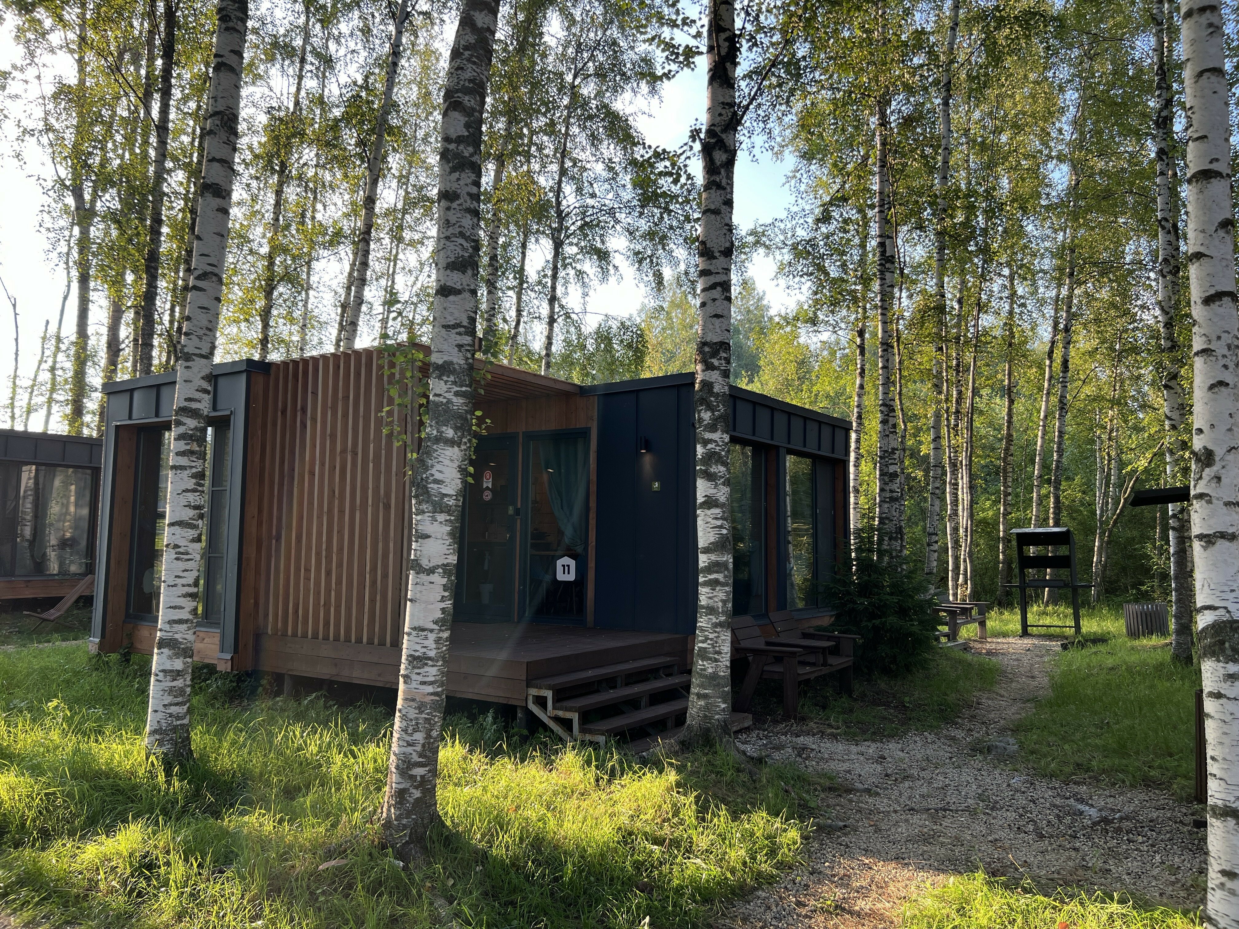 Фото Klever House, Голубое озеро