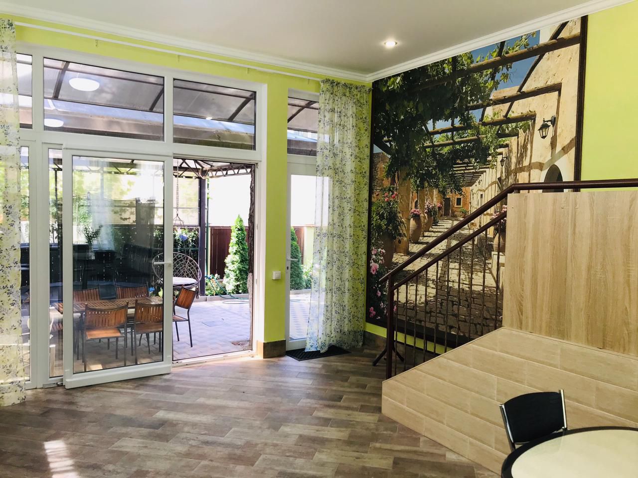 Фото Уютный дворик