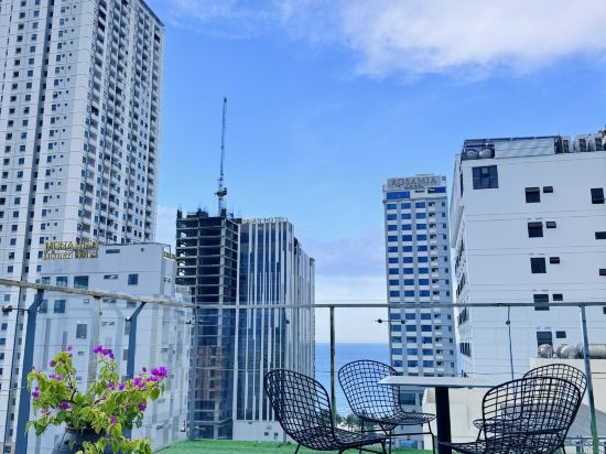 Фото Jolia Hotel and Apartment - My Khe Beach