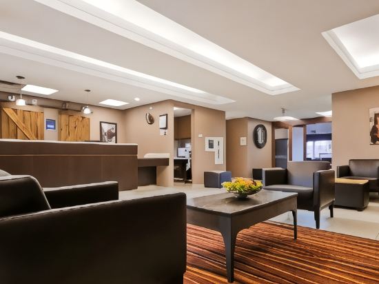 Фото Best Western Plus Red Deer Inn & Suites