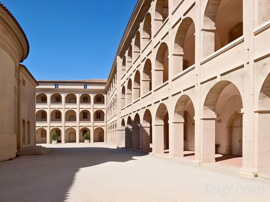 Фото B&b Hotel Marseille Centre La Timone