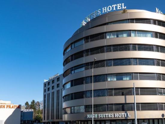 Фото Nash Suites Airport Hotel