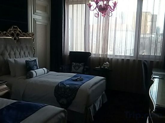 Фото Inner Mongolia Magpies Bridge Hotel