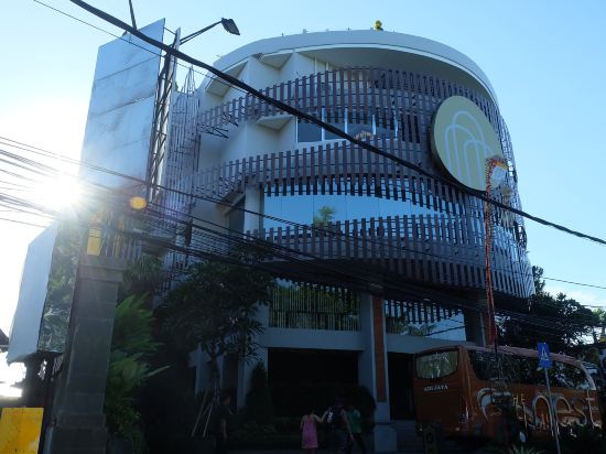 Фото The Nest Hotel Nusa Dua
