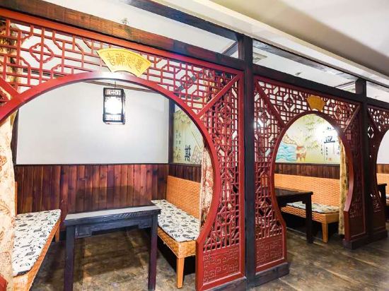 Фото GreenTree Alliance Shanghai Pudong Nicheng Nanlu Road Hotel