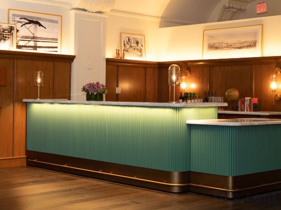 Фото Harbor Court Hotel