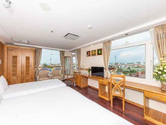 Фото Romance Hotel