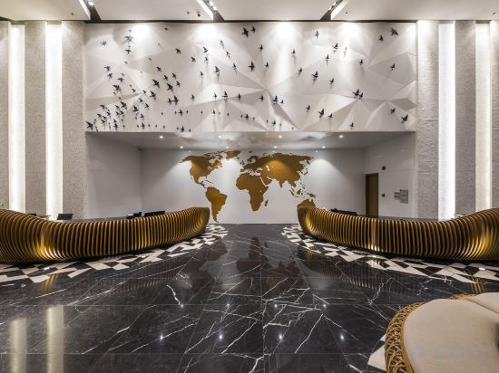 Фото Quinter Central Nha Trang