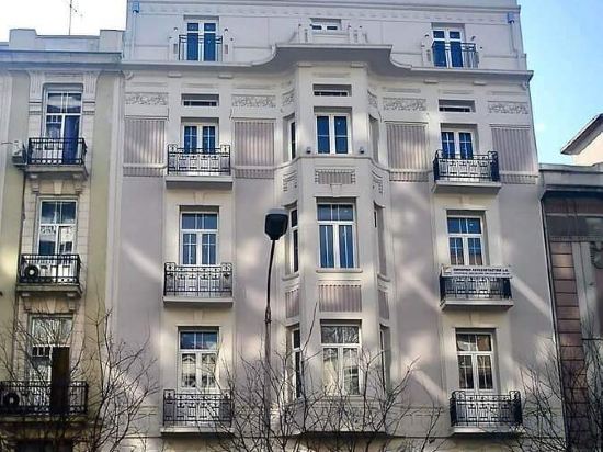 Фото Black Onyx Comfort Suites