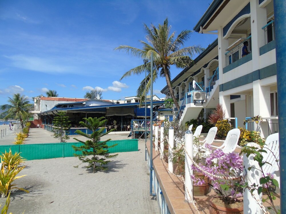 Фото Blue Rock Beach Resort