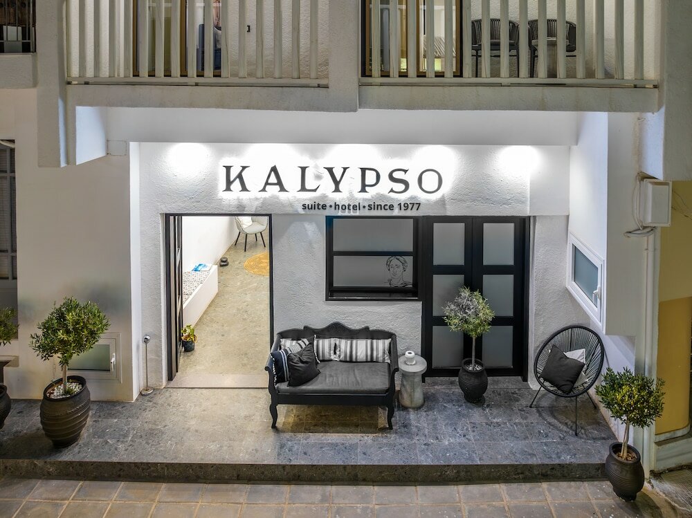 Фото Kalypso Suites Hotel