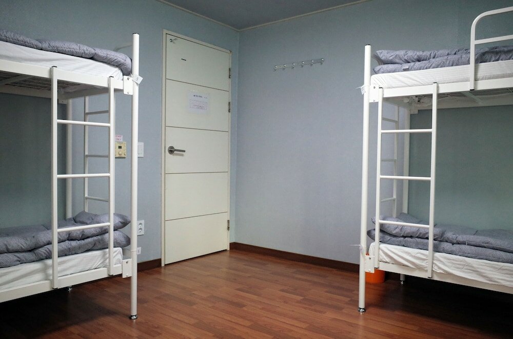Фото Yakorea Hostel Gangnam