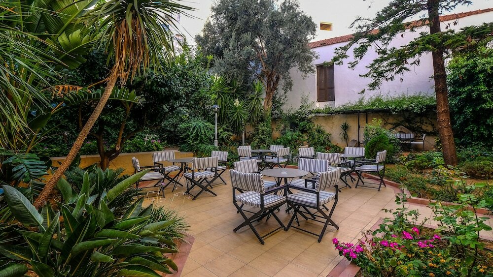 Фото Achillion Palace