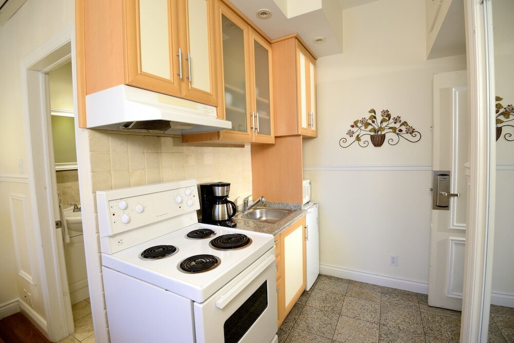 Фото Parc Suites Hotel