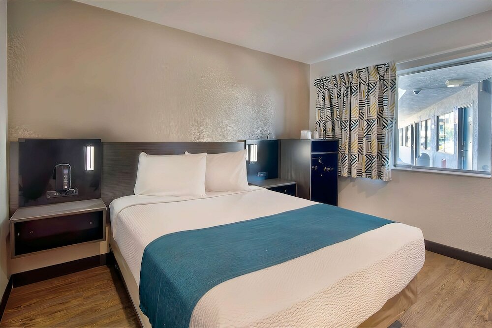 Фото Motel 6 Palmdale, Ca