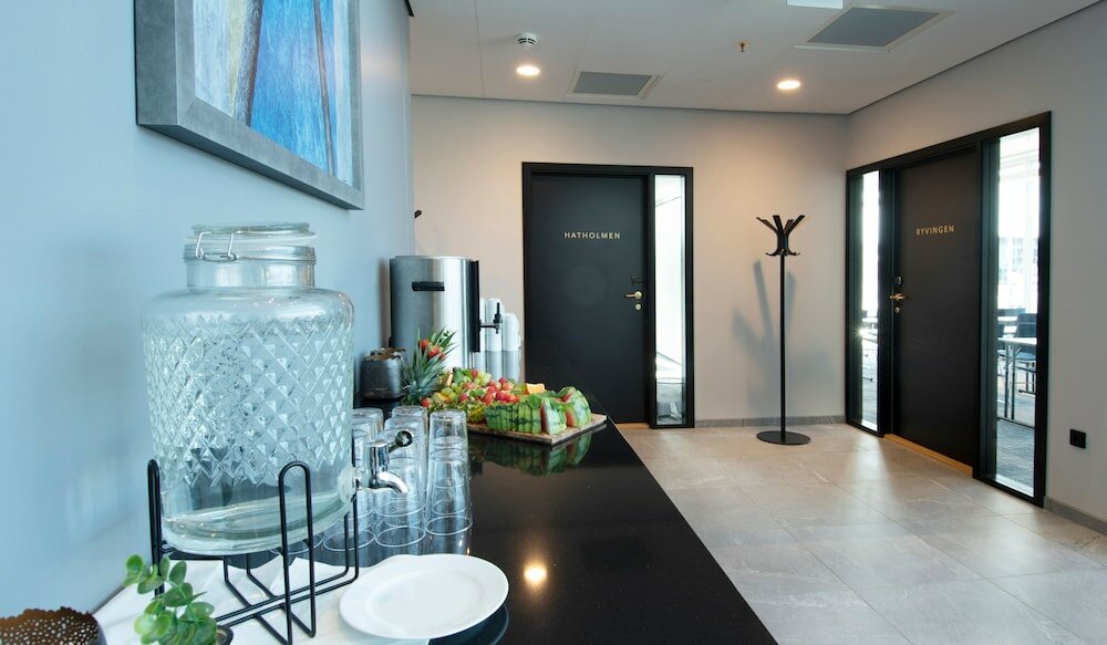 Фото Mandal Hotel