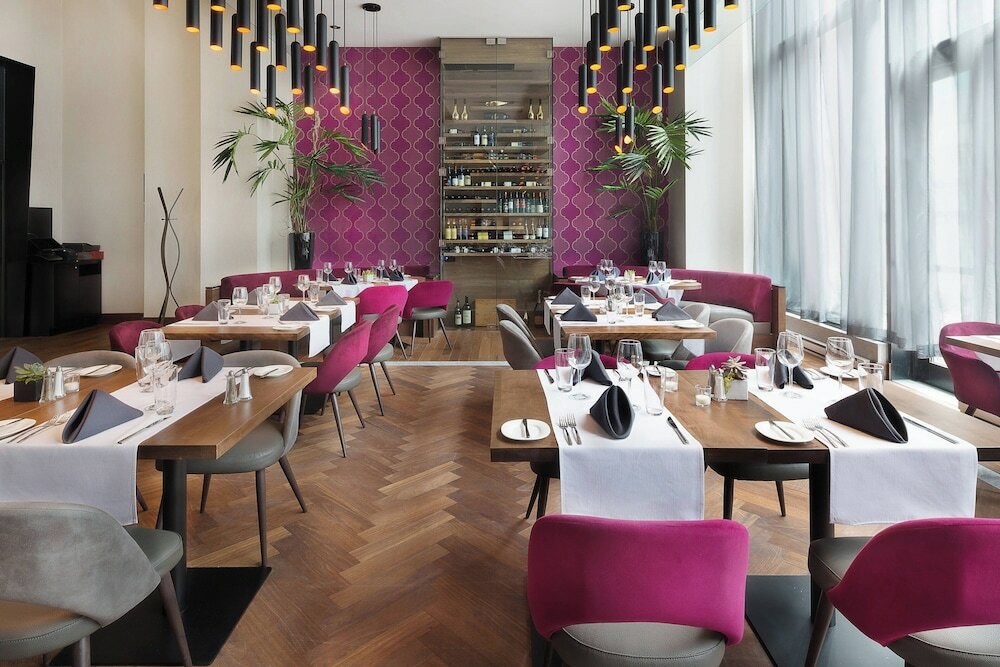 Фото Hôtel AC Montréal Centre ville