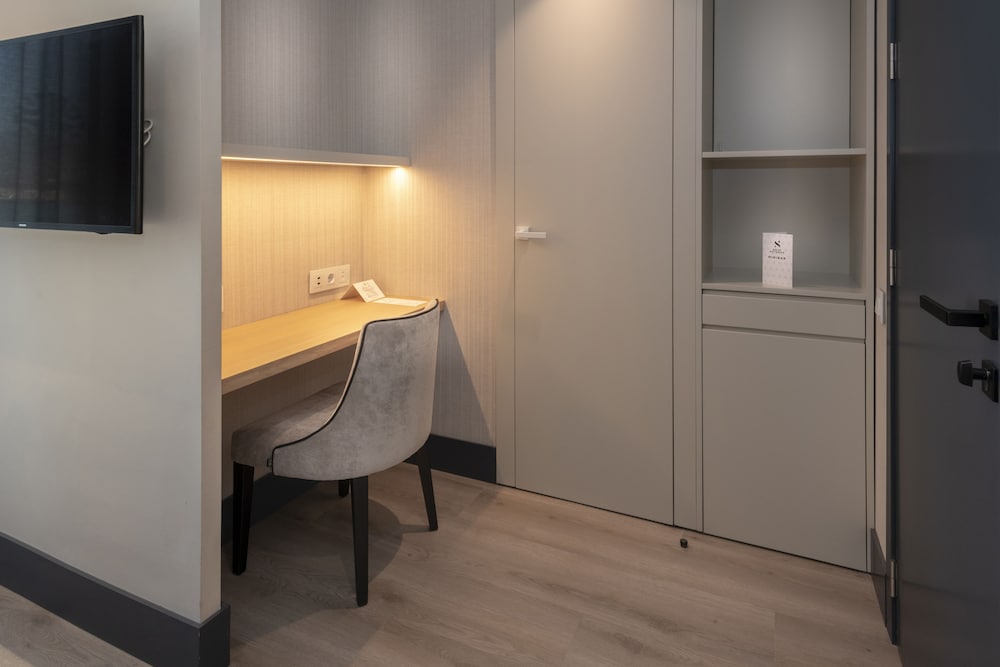 Фото Bel Air Hotel