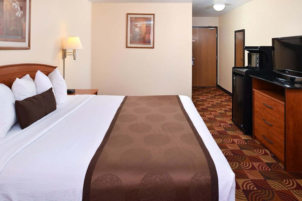 Фото Best Western Laramie Inn & Suites