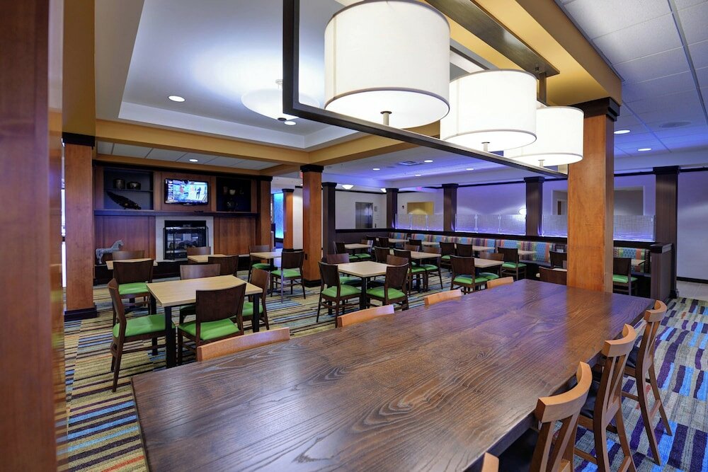 Фото Fairfield Inn & Suites by Marriott Wausau