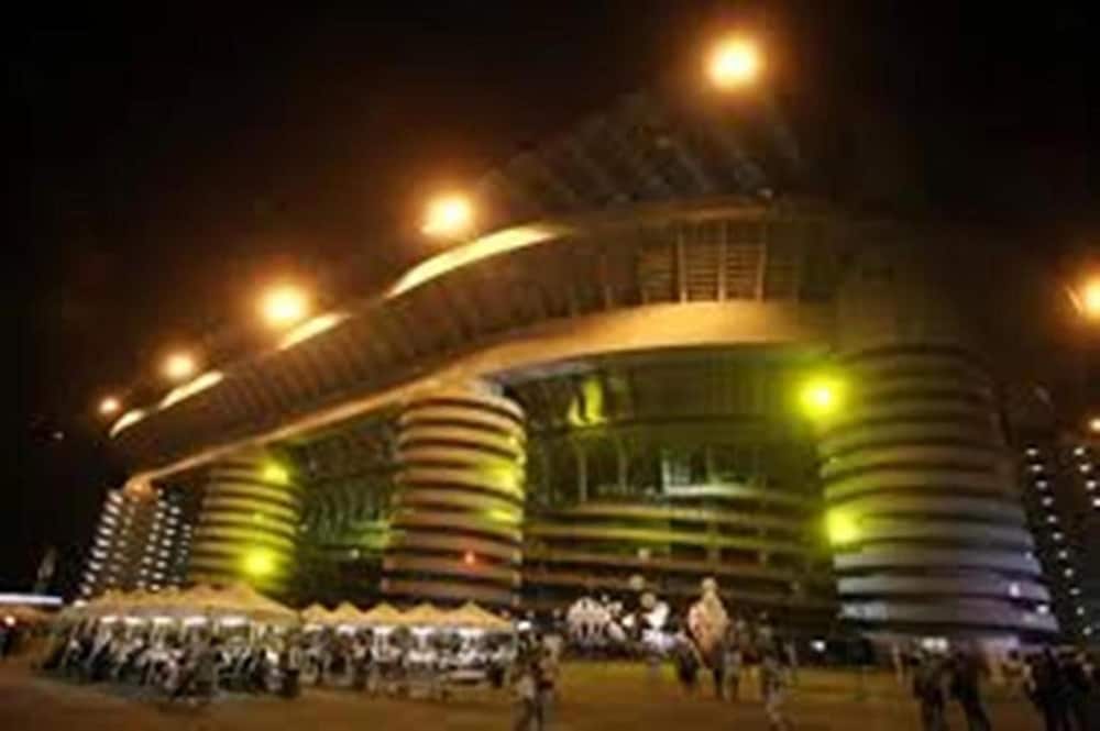 Фото отеля 1