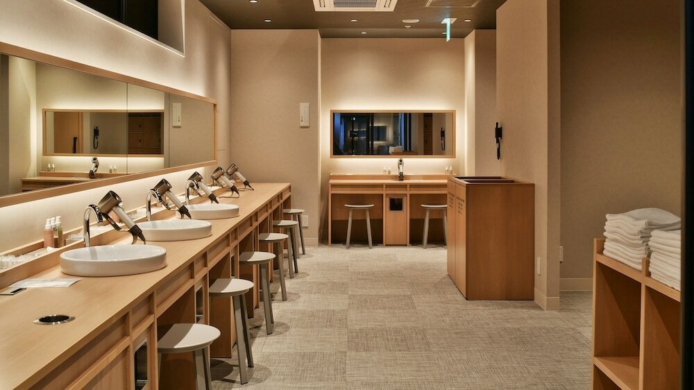 Фото Ref Matsuyama City Station by Vessel Hotels