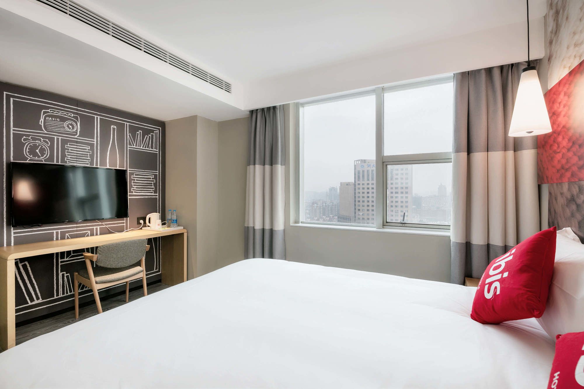 Фото ibis Hangzhou West Lake Qingchun Rd Hotel