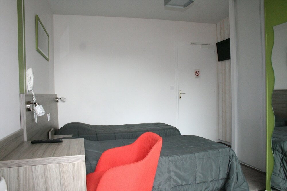 Фото Hôtel Le Relais