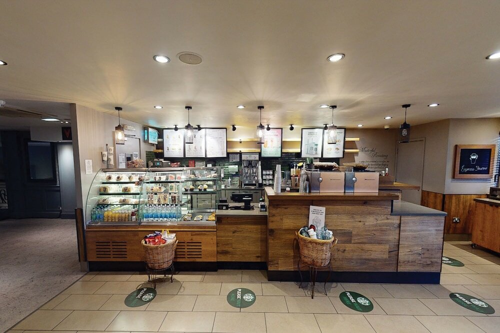 Фото Village Hotel Warrington