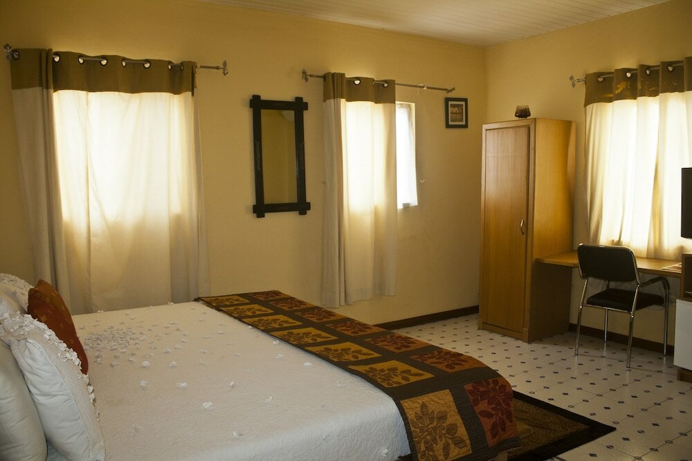 Фото Quest Lodge