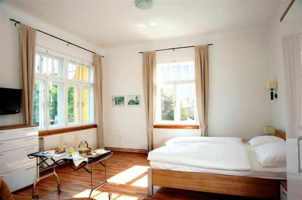 Фото Hotel Katrca 1905