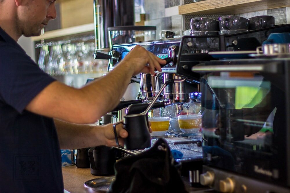 Фото Hotel & Bistro 63