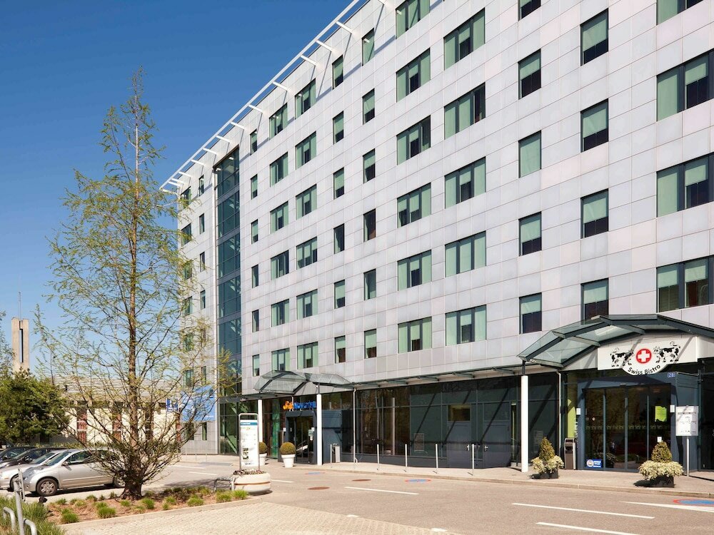 Фото Novotel Suites Geneve Aeroport